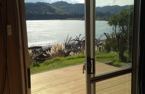 Mokau House | Mokau Tide Times Await