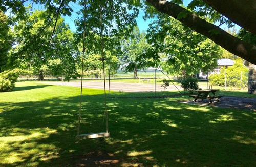 Mayfield House | The Old Anama School - stylish countryside escape