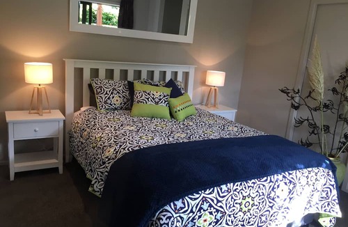Oamaru Cabin | Highlands on Homestead -Tranquil rural property only minutes from town