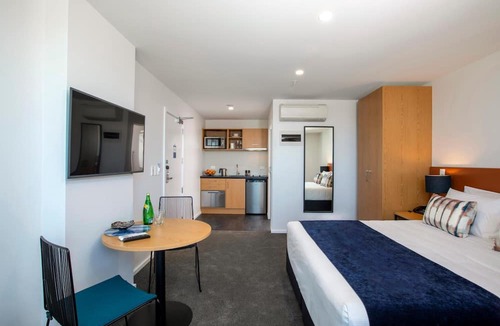 Tauranga Hotel | Quest Tauranga Central