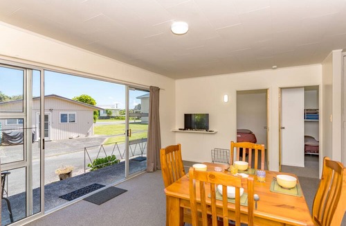 Paihia Cabin | Waitangi Beach Units