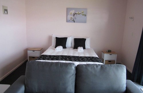 Hawera Hotel | Kiwi Court Motel