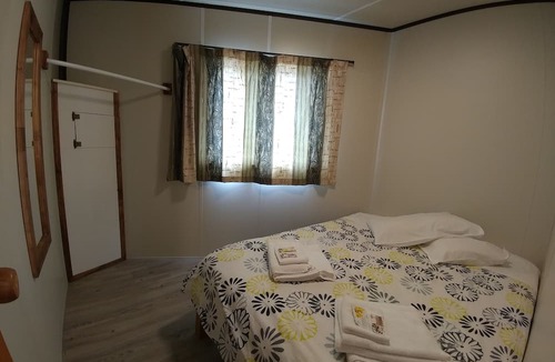 Kaiapoi Hotel | Pineacres Motel and Park