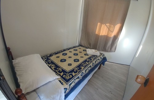 Kaiapoi Hotel | Pineacres Motel and Park