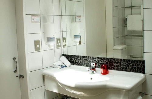 Kaiapoi Hotel | Kaiapoi on Williams Motel
