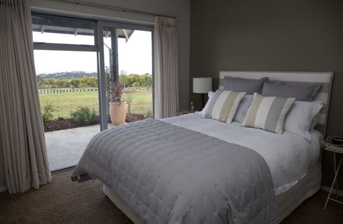 Kerikeri Bed & Breakfast | Lodore Lodge