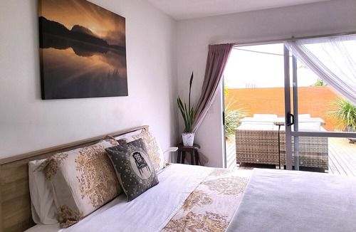 Auckland House | Alice House