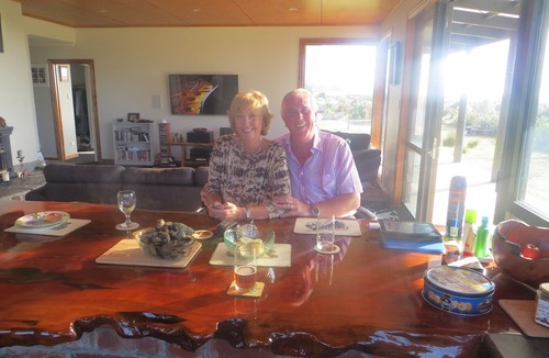 Barrytown Bed & Breakfast | Koru Beach Cabin & B&B Homestay
