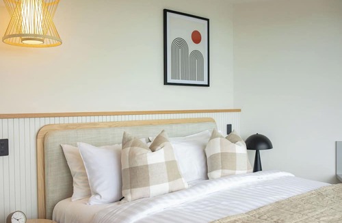 Timaru Central Hotel | The Sea Breeze