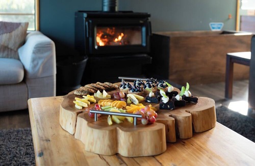 Fiordland National Park Cabin | Waitai Lodge - Fiordland Escape