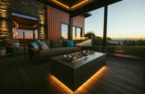Oamaru Cabin | Tirohanga Nui