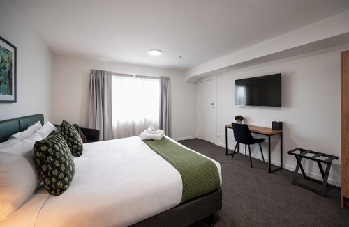 Hillsborough Hotel | Solsen Motel