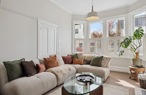 Dunedin City Centre Villa | Villa on Rattray