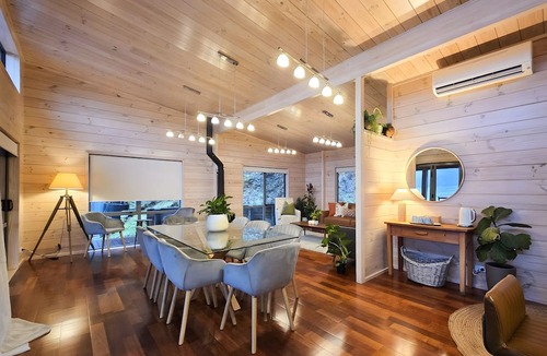 Kinloch House | Whare Puwaha