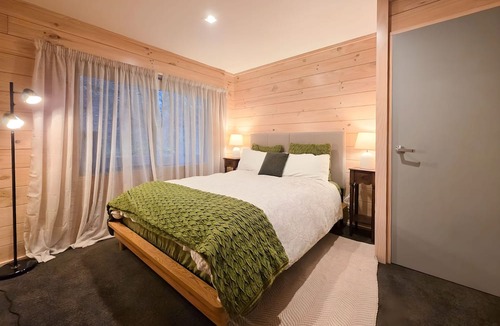 Kinloch House | Whare Puwaha