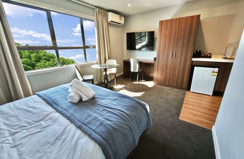 Mount Wellington Hotel | StarLand Stays