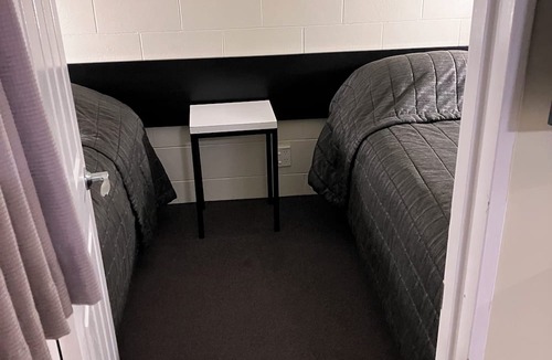 Trentham Hotel | Trentham Motel