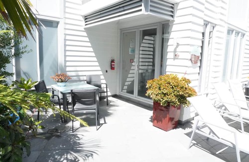 Paihia Apartment | Paihia Waterfront 1 Bedroom Apt & Pool