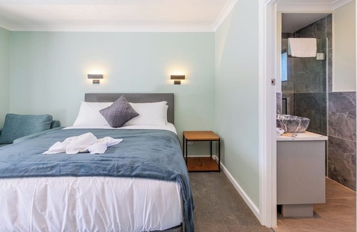 Hastings Hotel | Lavana Motels