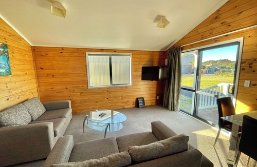 Cooks Beach Apartment | Cooks Beach Resort
