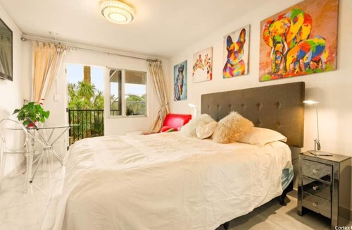 Mount Albert Apartment | 23 Studio Apartment in Mount Albert
