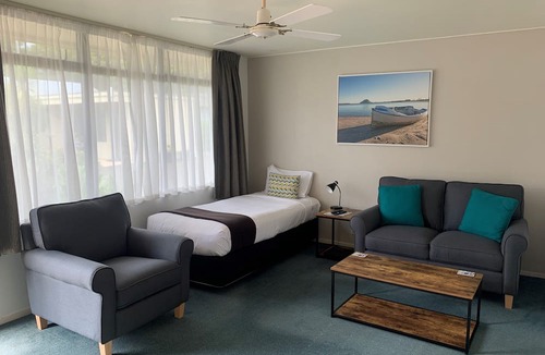 Tauranga South Hotel | Academy Motor Inn