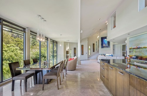Ngaio Bay Cabin | Fireplace Suite - Ocean Views & Beach