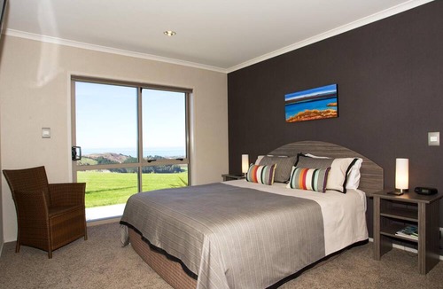 Eskdale Bed & Breakfast | Napier Bed & Breakfast Tequila Sunrise