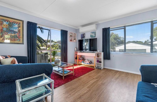 Raglan House | Surf Shack Haven - Raglan Holiday Home