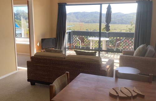 Paihia Hotel | The Retreat Bay of Islands