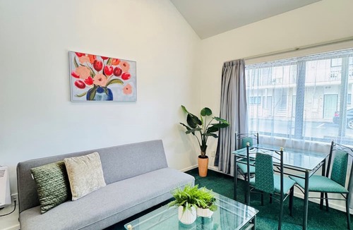 Matamata Hotel | O'Reilly's Motel