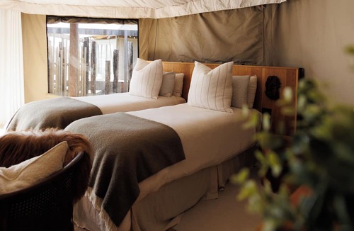 Raglan Hotel | Te Whaanga Retreat & Spa Lodge & Canvastown Luxury Glamping Tents