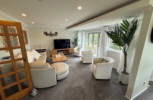 Torbay Apartment | Waiake Beach Apartments