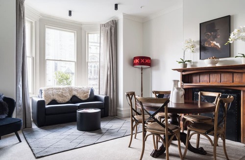 Dunedin City Centre Apartment | Luxury Apartment on Stuart Street