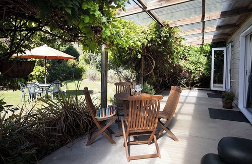Punakaiki House | Cliffscapes Holiday House