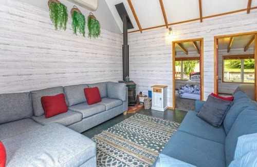 Tairua House | The Beach House - Tairua Holiday Home