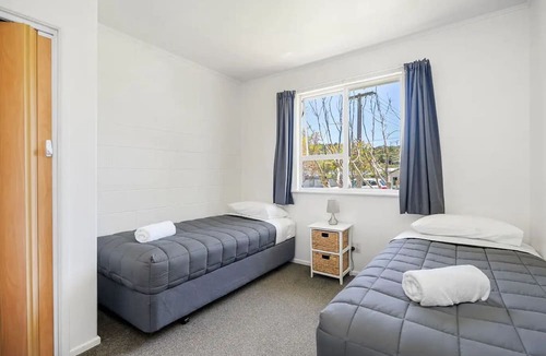 Tutukaka Hotel | The Sands Motel