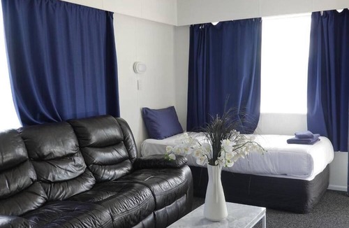 Te Rapa Hotel | Ascot Lodge Motel