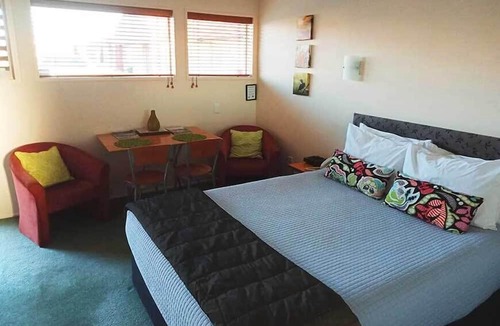 Napier Hotel | Bella Tuscany On Kennedy