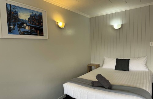 Kensington Hotel | Kensington Motel