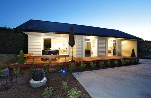 Tamahere House | Early Escape - Welcome to our Peaceful Escape in Rural Hamilton!