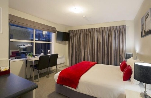 Upper Riccarton Hotel | Vita Nova Motel