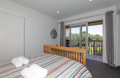 Lake Tarawera House | Kereru Rest - Quirky Two Bedroom Pod Style Lake House | Lake Tarawera