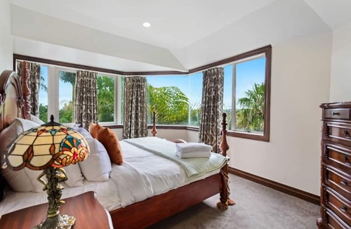 Whitford House | Countryside Zen Estate with Sea views and Pool