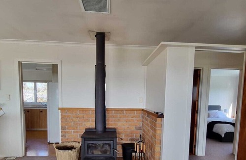 Cable Bay House | Breath taking views, lots of room for whole family/friends for fun in the sun