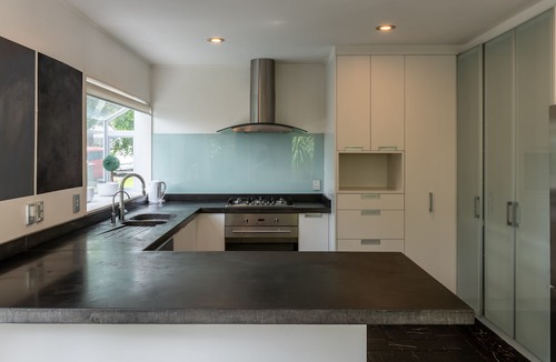 Herne Bay House | Location! Great holiday getaway near the city