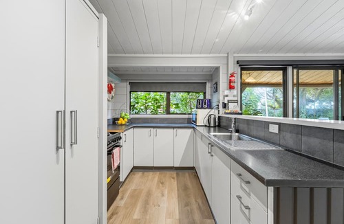 Orewa Hotel | Orewa Motor Lodge