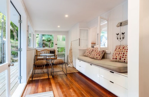 Ostend House | Enchanted Valley - Secret Cottage