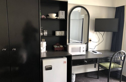 Hamilton North Hotel | Alcamo Hotel & Conference Centre