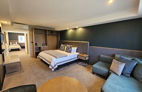 Te Anau Hotel | Distinction Luxmore Hotel